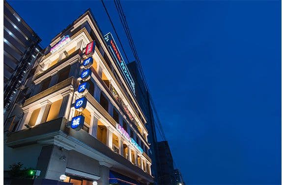 ガラスの城 外観