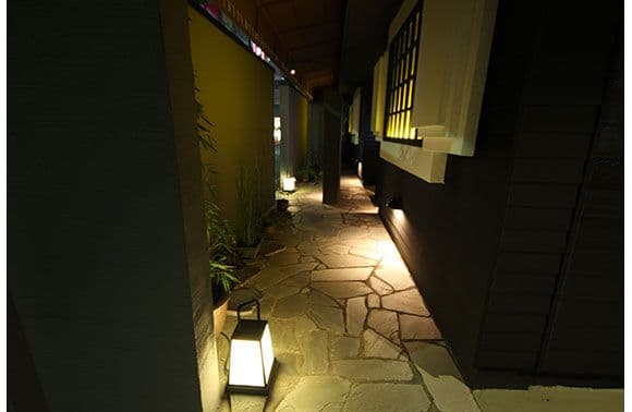 宿屋 湯島御苑 外観