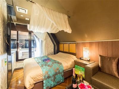 HOTEL W-BAGUS 部屋写真