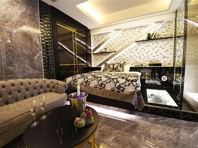 ホテル クイーン 池袋 部屋写真