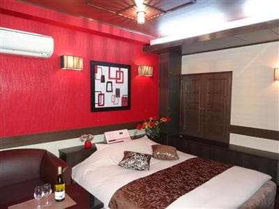 Legend P-door 部屋写真