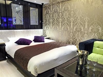 P-DOOR GOLD 部屋写真