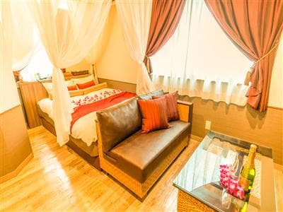 ホテルバリアンリゾートフォレスト池袋西口店 部屋写真